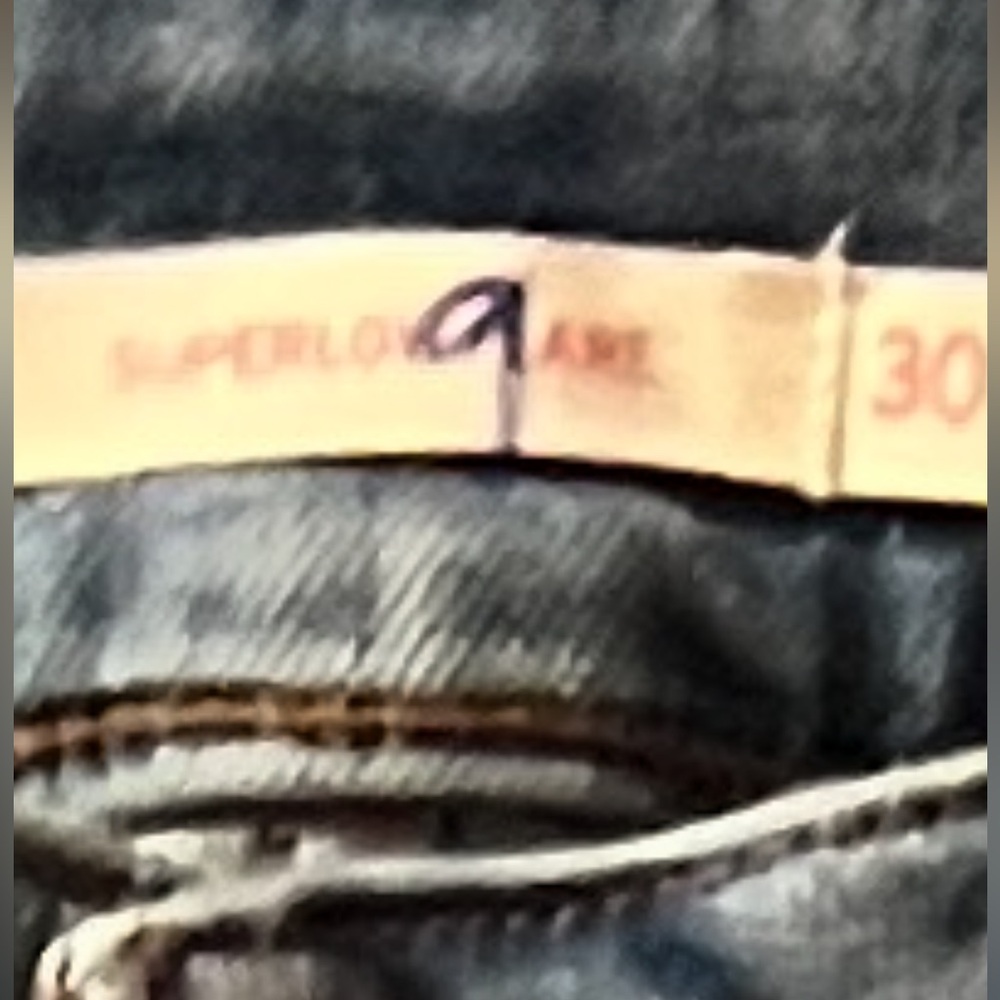 Levi’s low rise flare jeans - Picture 5 of 5